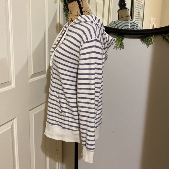 Old Navy Jacket - Picture 2 of 5